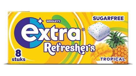 Verpakking Wrigley’s Extra Refreshers kauwgom, 8 stuks, suikervrij, in de smaak Tropical.